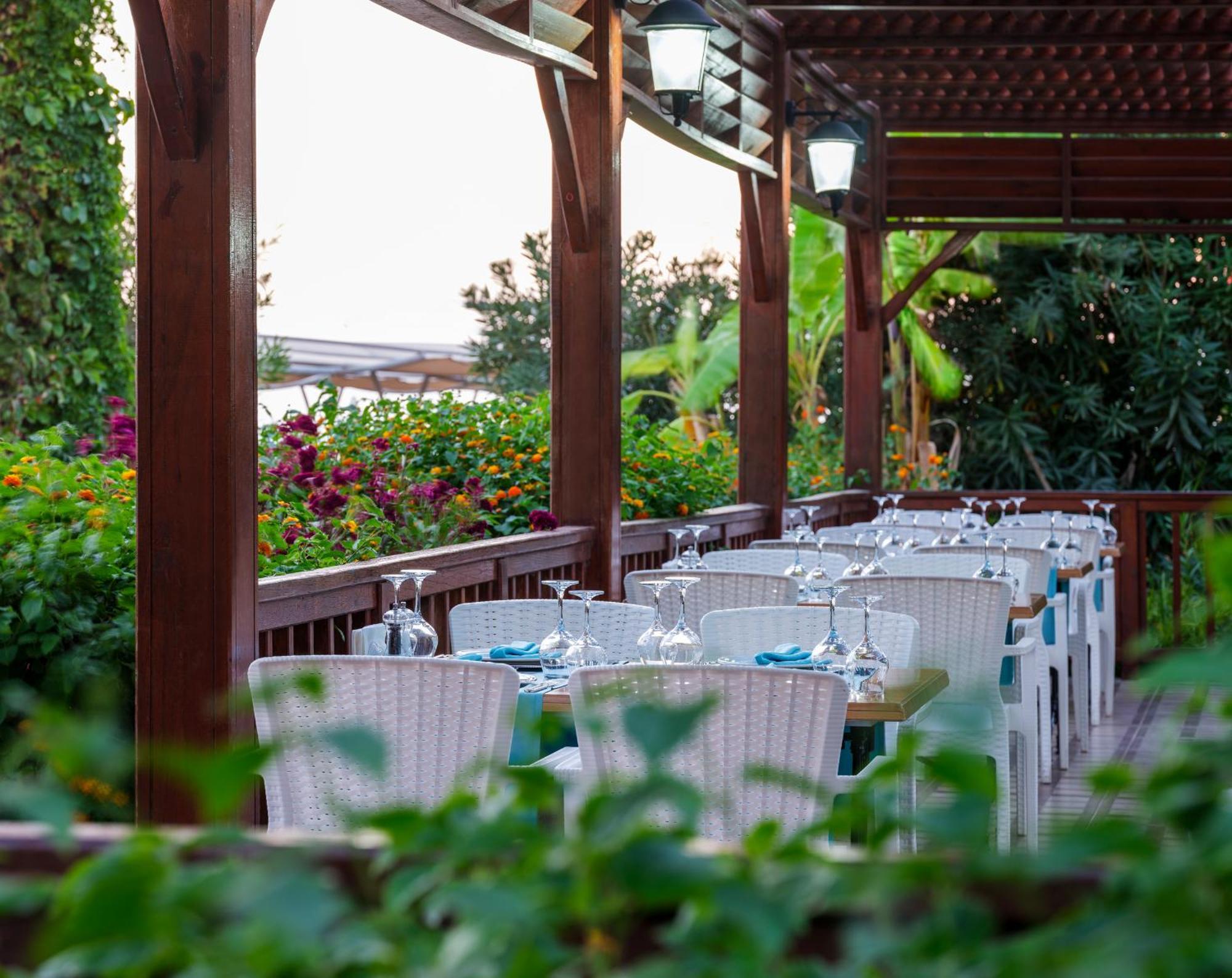 Aydinbey Famous Ośrodek wypoczynkowy 5*