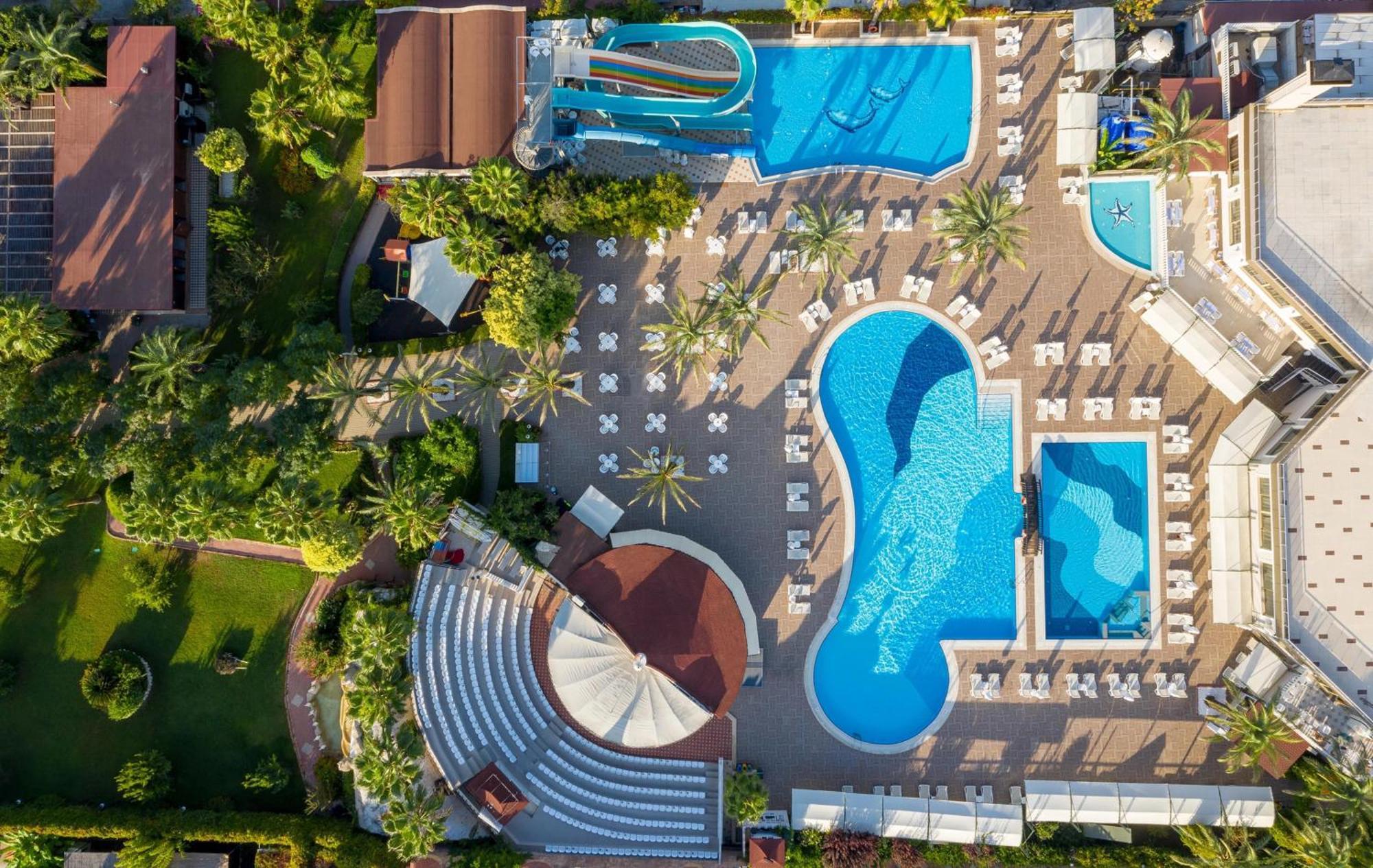 Aydinbey Famous Ośrodek wypoczynkowy 5*