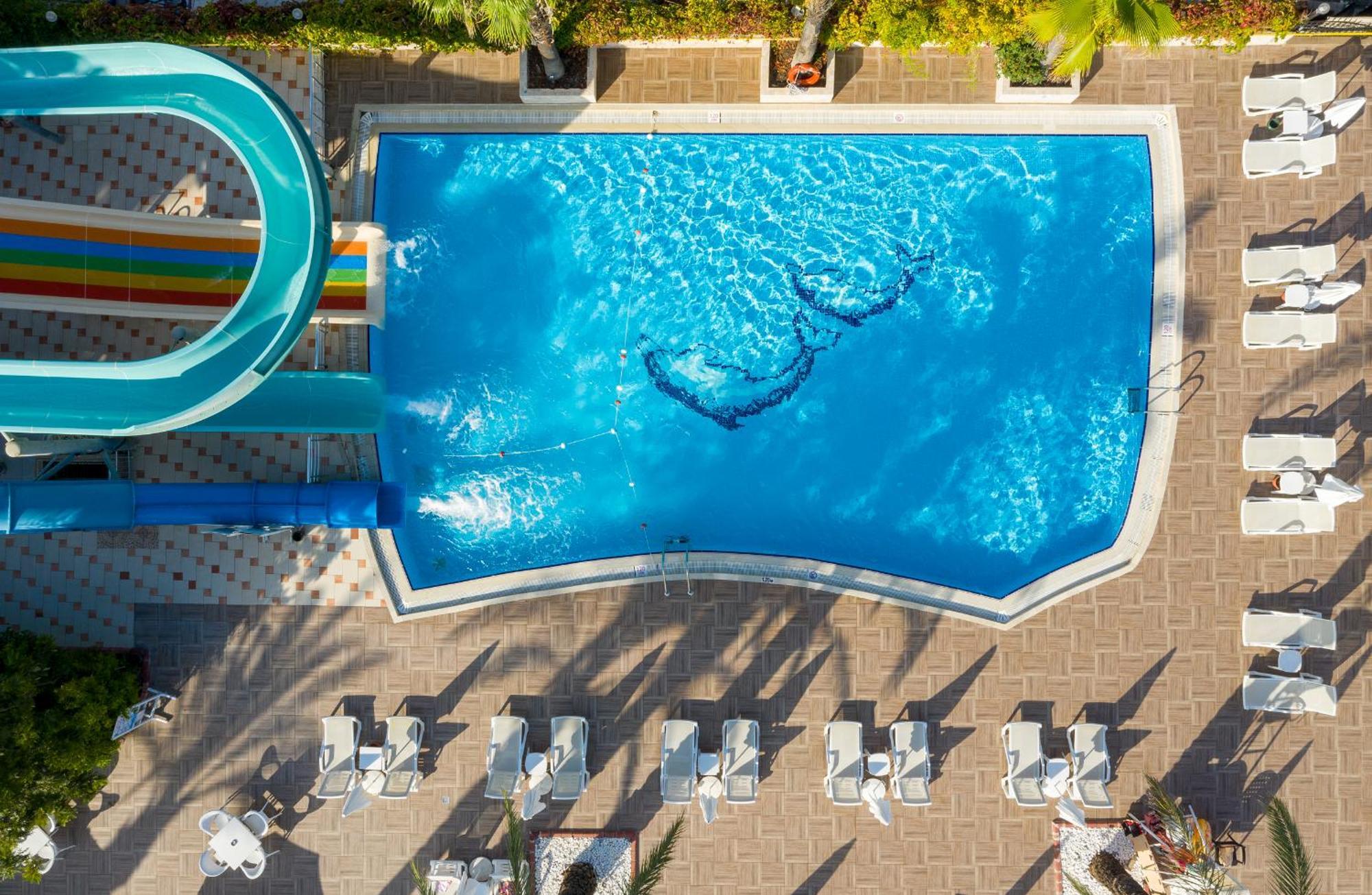 Ośrodek wypoczynkowy Aydinbey Famous 5*